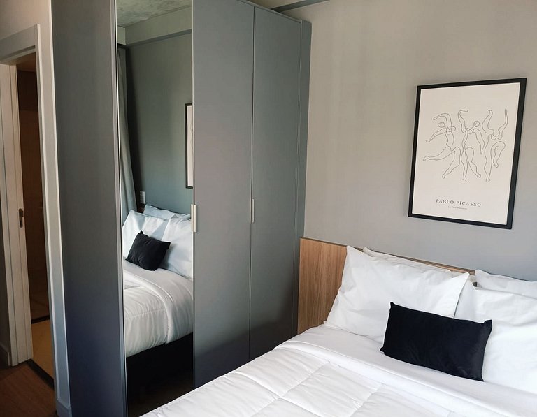 Vila Madalena Living Five