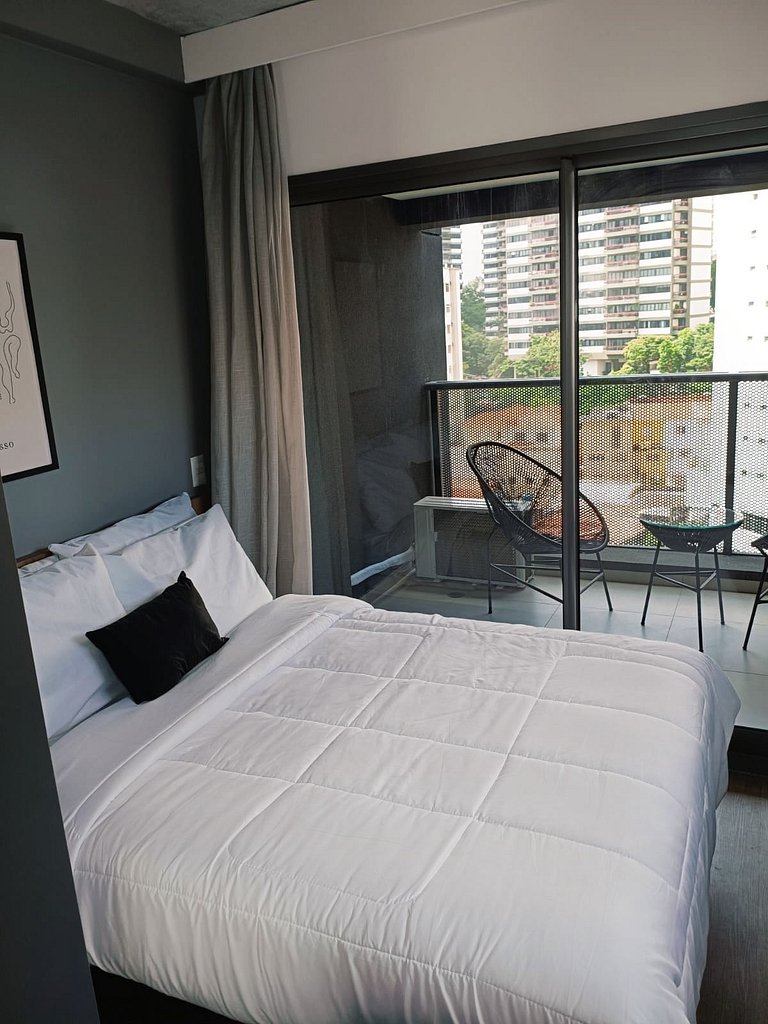 Vila Madalena Living Five