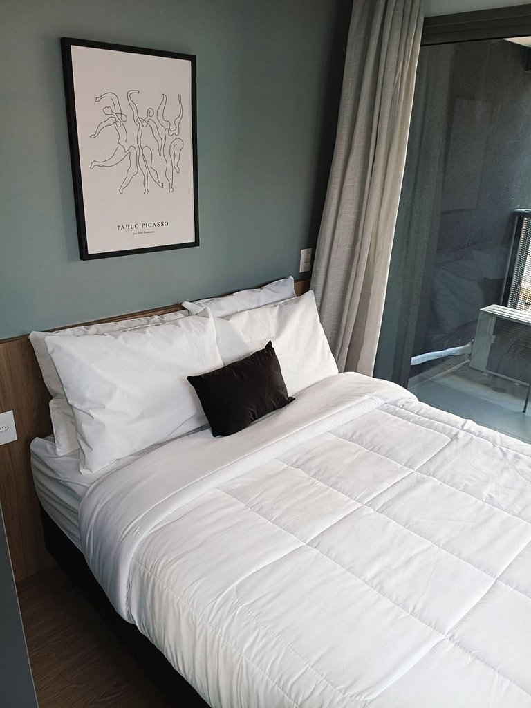 Vila Madalena Living Three