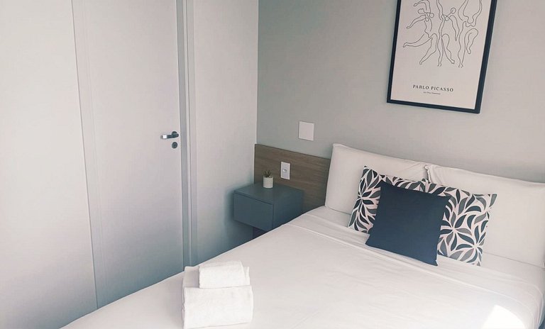 Domingos Vila Mariana Seventeen