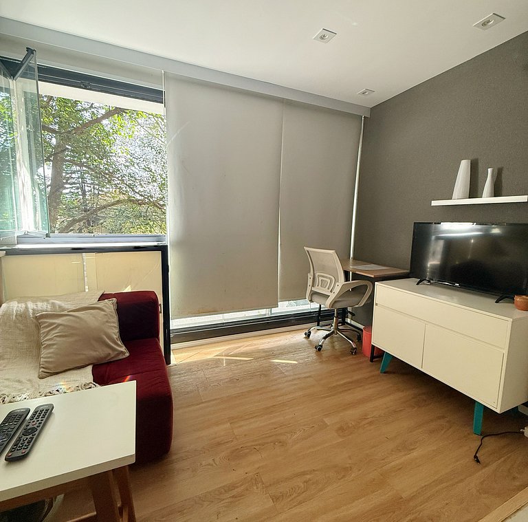 Hub Vila Madalena Four