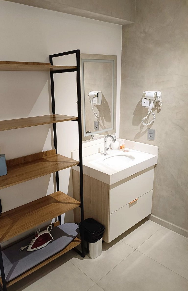 Hub Vila Madalena Four