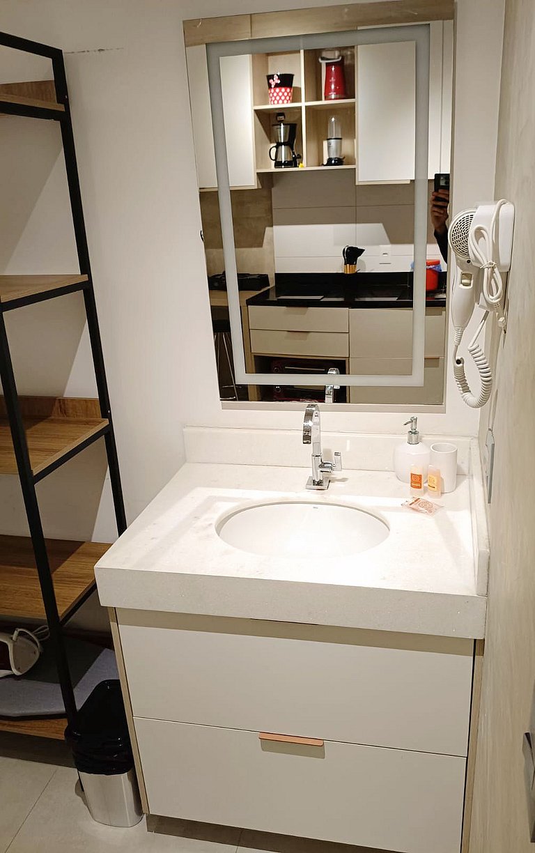 Hub Vila Madalena Four