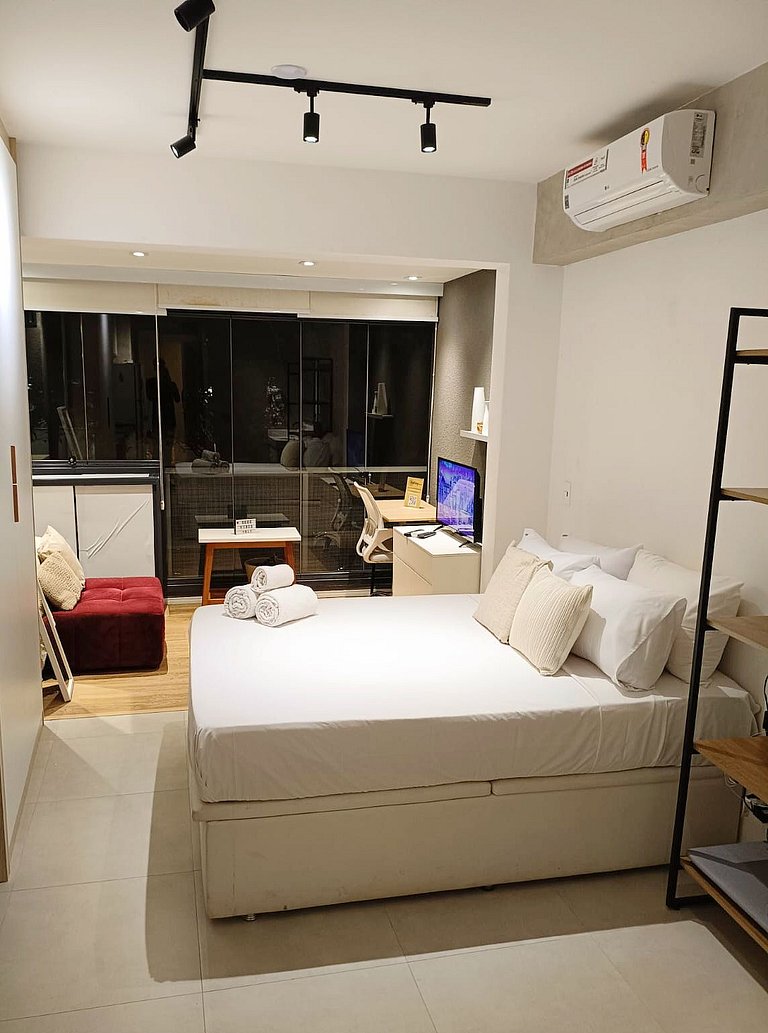 Hub Vila Madalena Four