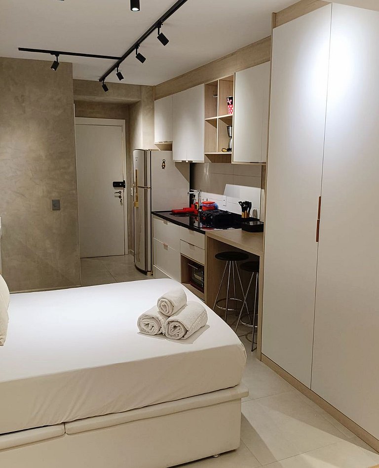 Hub Vila Madalena Four