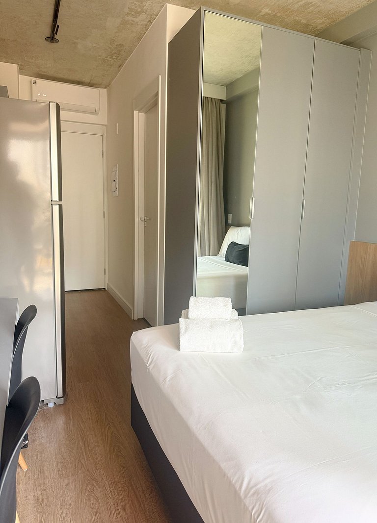 Vila Madalena Living Five