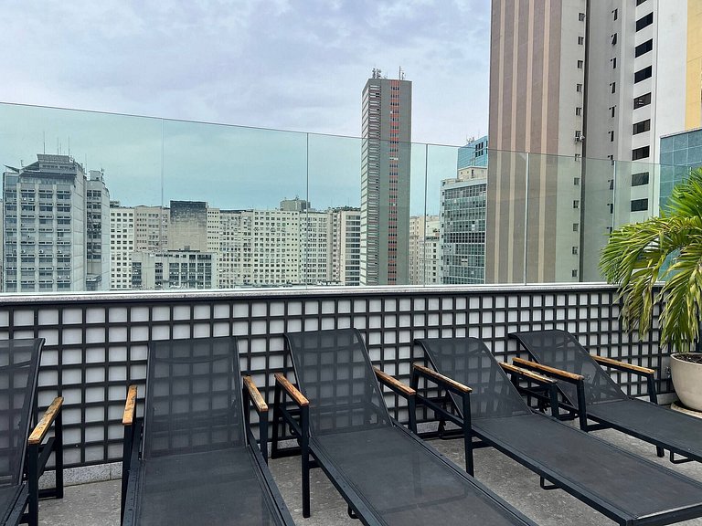 Dias Downtown Five