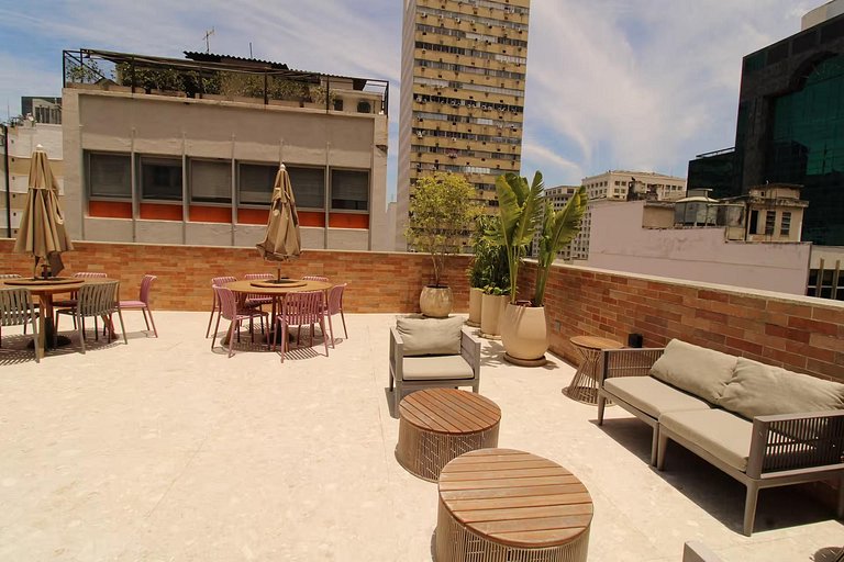Dias Downtown One