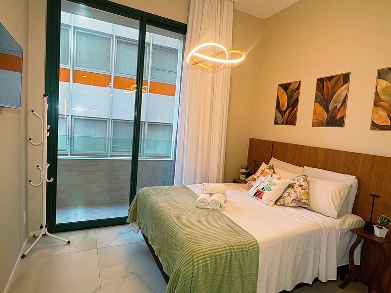 Dias Downtown Five