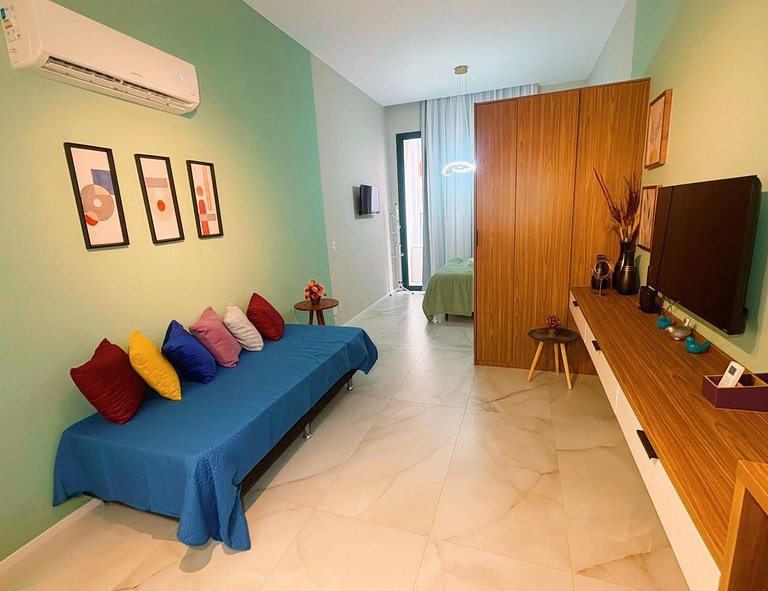 Dias Downtown Five