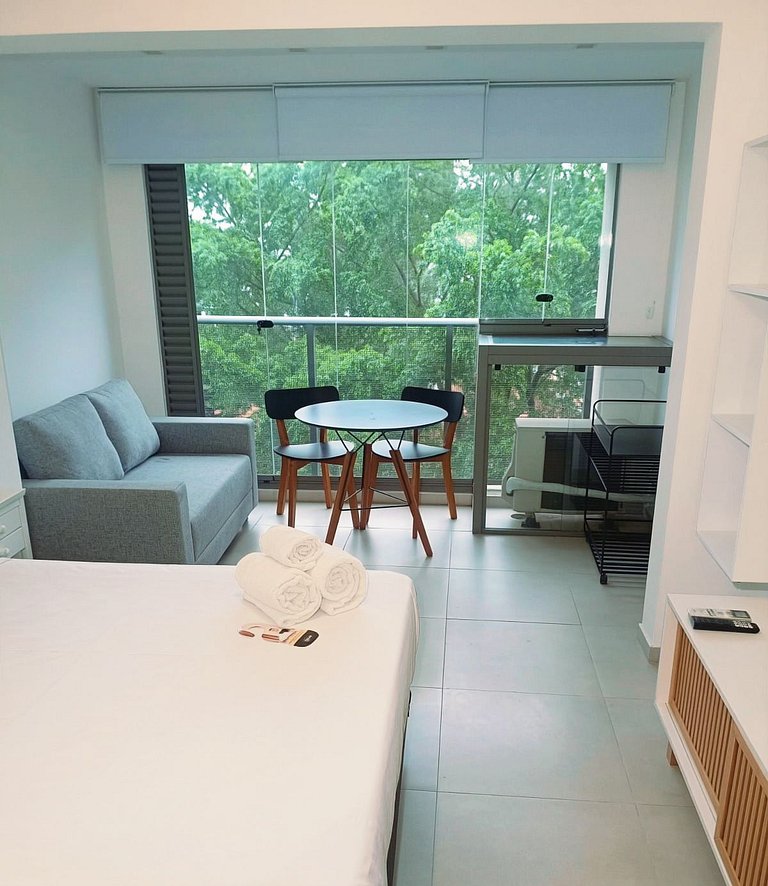 Hub Vila Madalena Six
