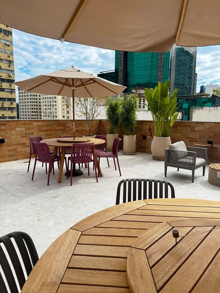 Dias Downtown One
