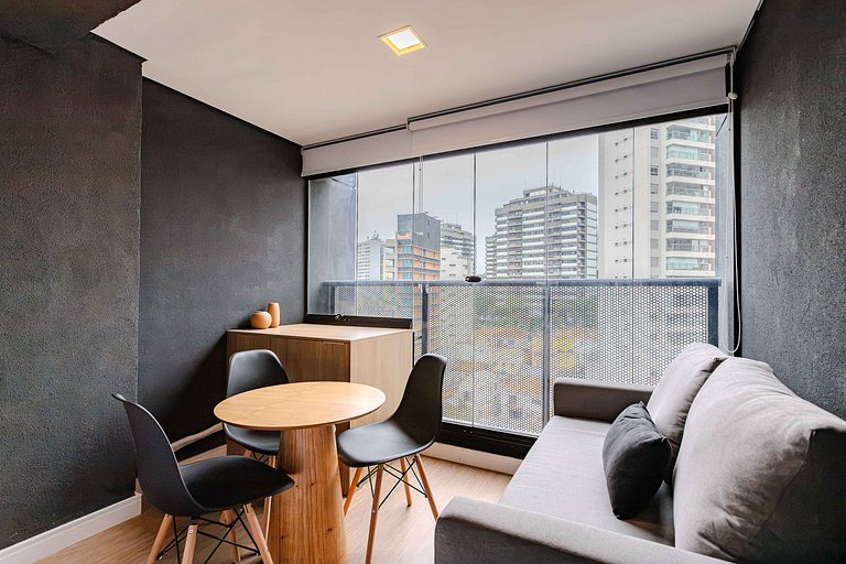 Vila Madalena Living Eight