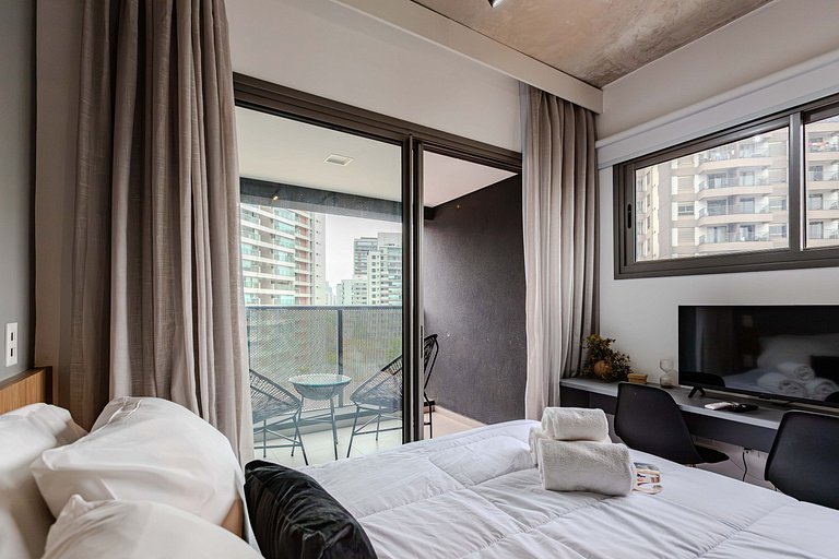 Vila Madalena Living Five