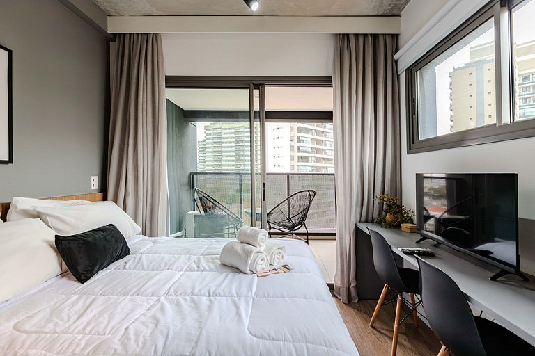 Vila Madalena Living Five