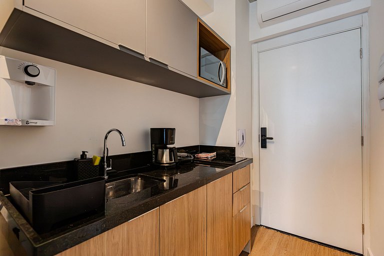 Vila Madalena Living Five