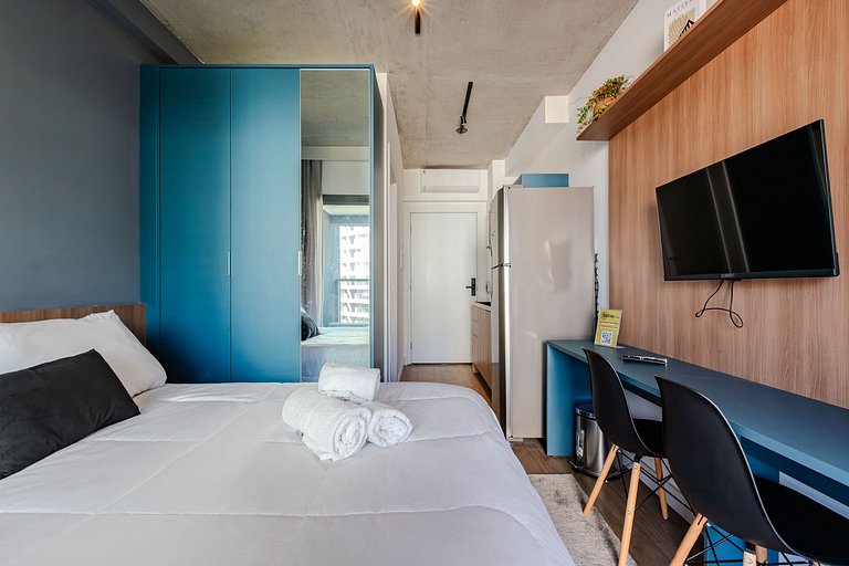 On Vila Madalena 1309 | Mobility & Bohemian vibe
