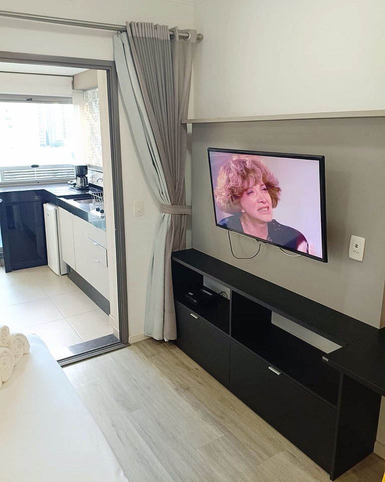 Bstay 605 | Studio Brooklin | Conforto e Elegância
