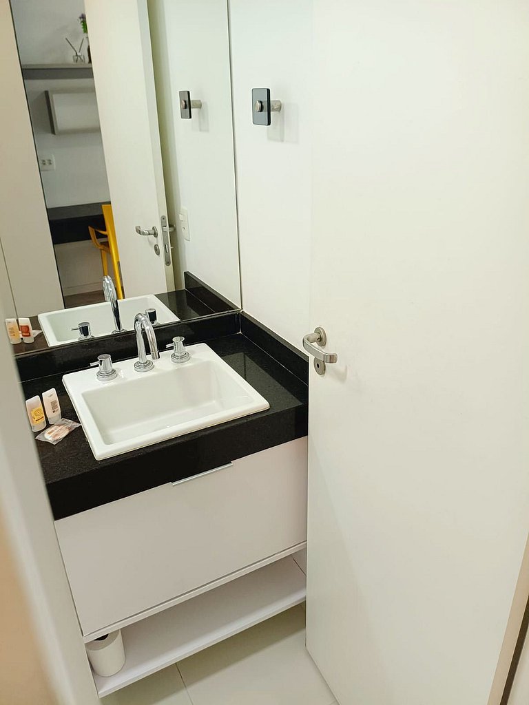 Bstay 605 | Studio Brooklin | Conforto e Elegância