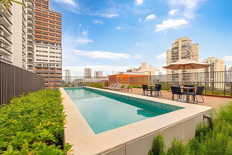 Versa Brooklin 1005 | Duplex, Subway + Consulate