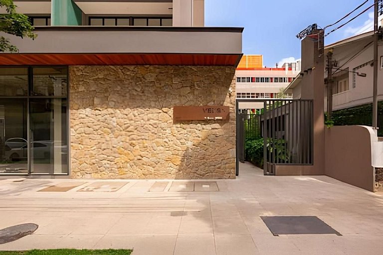 Versa Brooklin 1005 | Duplex, Metrô e Consulado