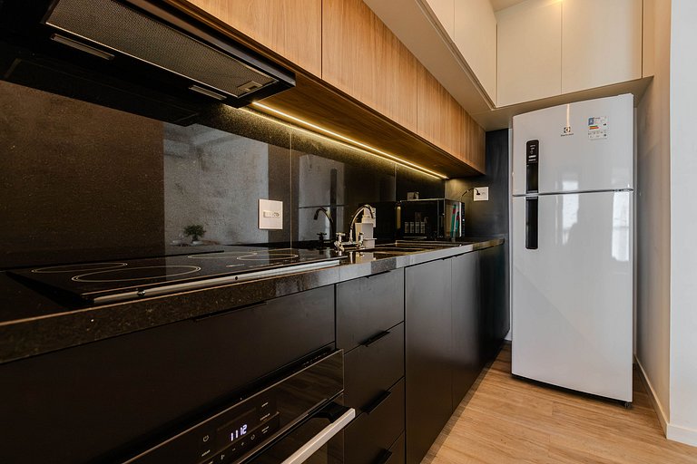 Gabriel Bstay 114 | Design perto da Oscar Freire