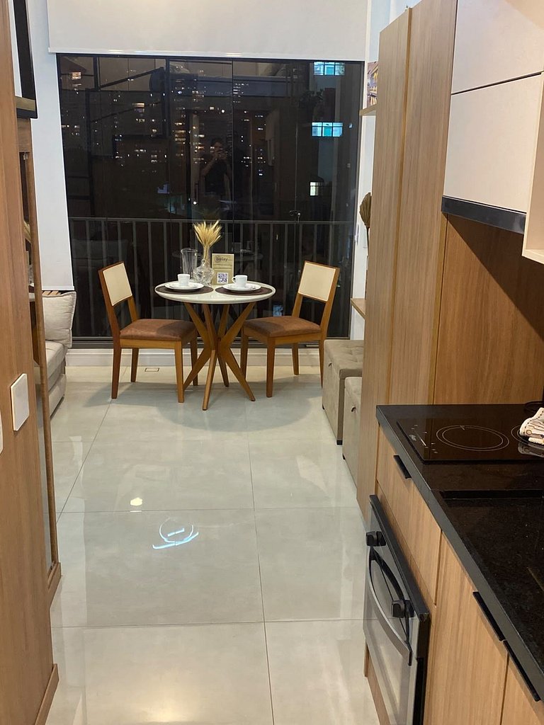 Versa Brooklin 40003 | Duplex, Metrô e Consulado