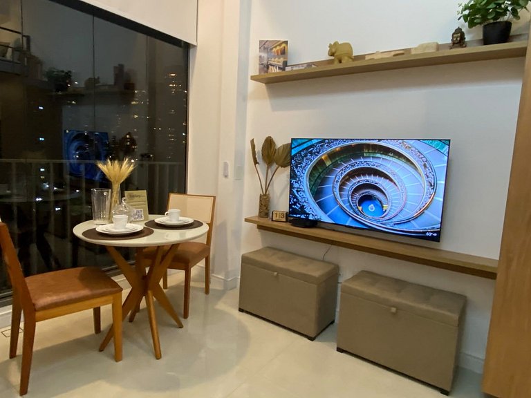 Versa Brooklin 40003 | Duplex, Metrô e Consulado