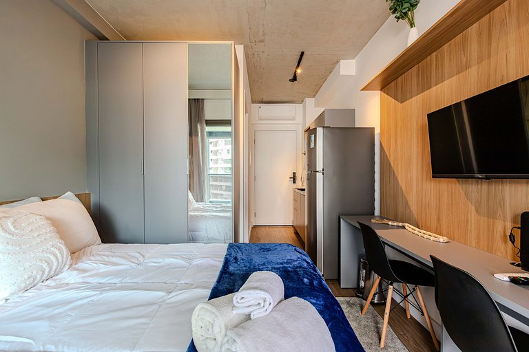 On Vila Madalena 1009 | Mobilidade e boemia