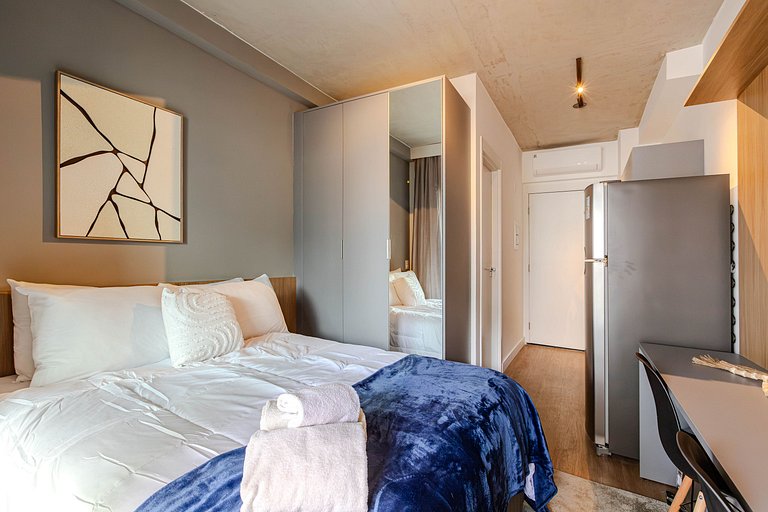 On Vila Madalena 1009 | Mobilidade e boemia