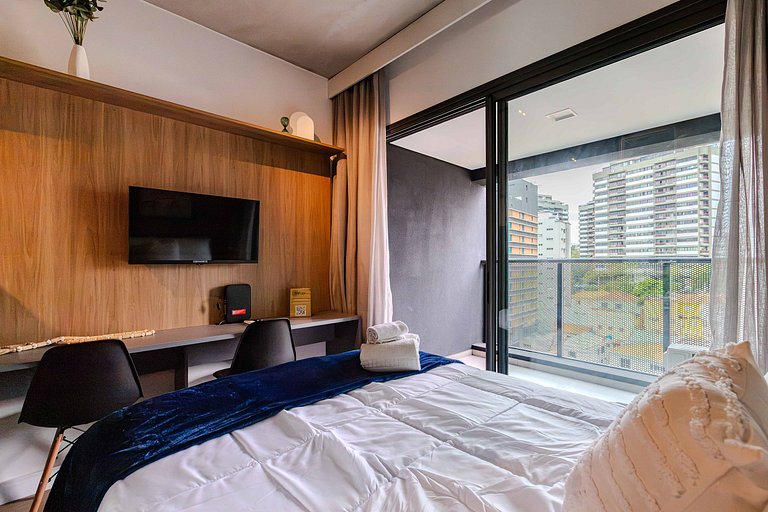 On Vila Madalena 1009 | Mobilidade e boemia