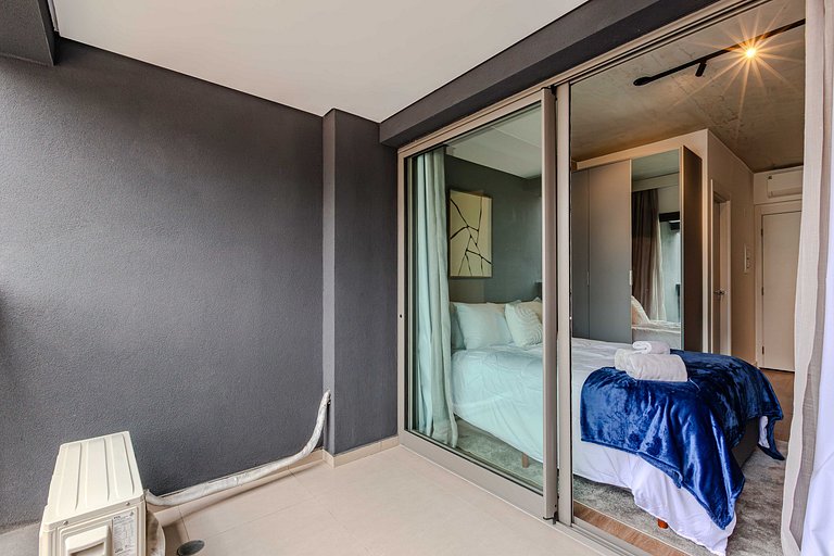 On Vila Madalena 1009 | Mobilidade e boemia