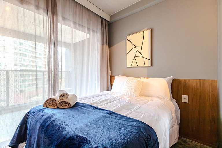On Vila Madalena 1009 | Mobilidade e boemia