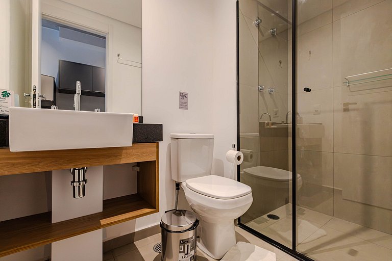 On Vila Madalena 1009 | Mobilidade e boemia