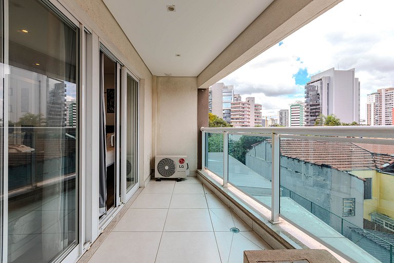 Summit 207 | Piscina, tenis y metro en Faria Lima